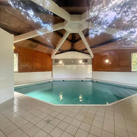 Avec Piscine Et Wifi A - Fr-1-778-40